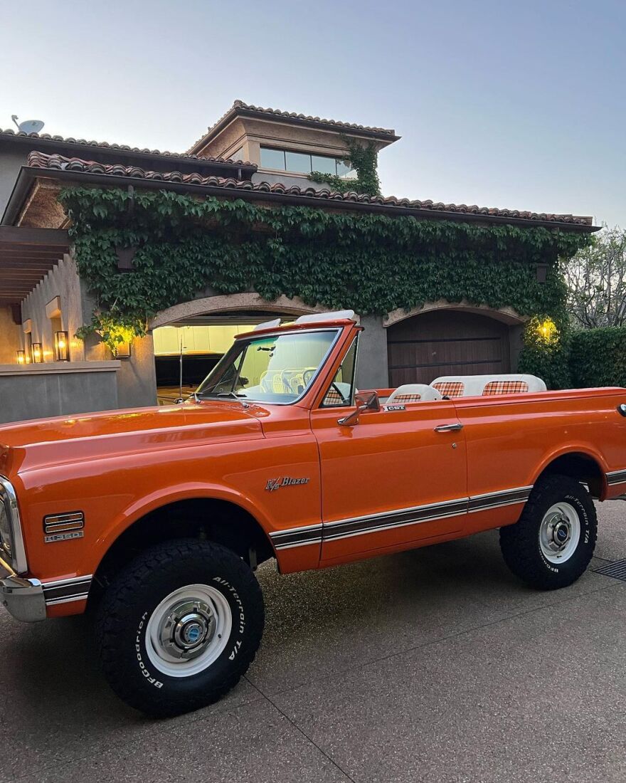 Κόρτνεϊ Καρντάσιαν: Σέρνεται στα πατώματα την ημέρα του γάμου της στο Λας Βέγκας 