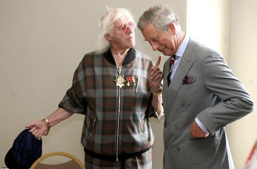 Ο χειρότερος παιδεραστής της Βρετανίας ήταν... σύμβουλος και image maker του πρίγκιπα Καρόλου