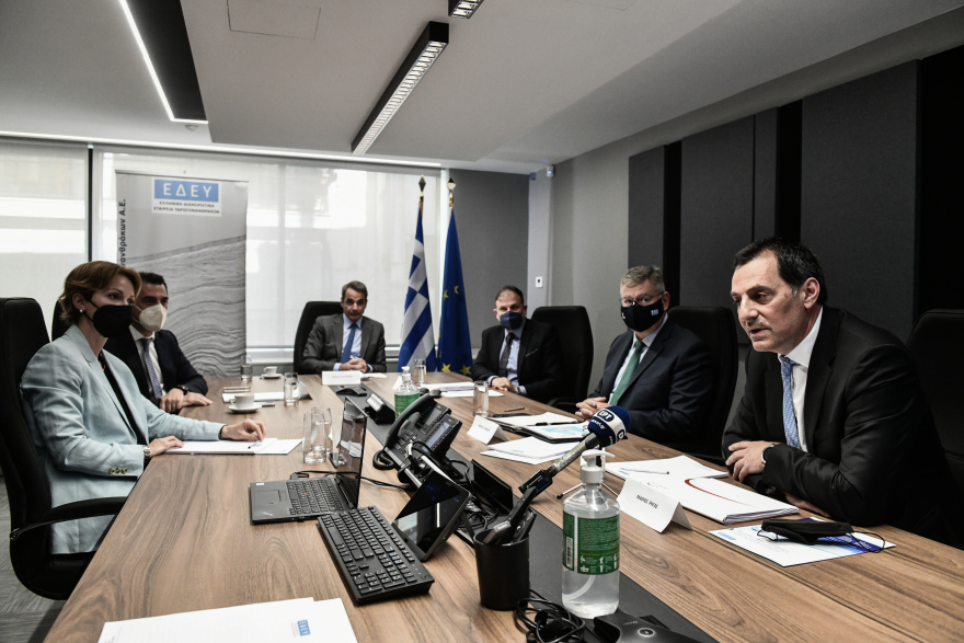 Μητσοτάκης: Πιθανές ερευνητικές γεωτρήσεις για αέριο πριν το τέλος του 2023, επιταχύνονται σε έξι περιοχές οι έρευνες