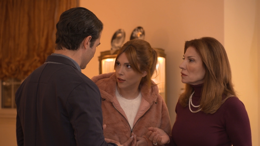 Τρία Μίλια: Ο Μιχάλης προσπαθεί να καταλάβει τι συνέβη και εξερράγη το σκάφος του