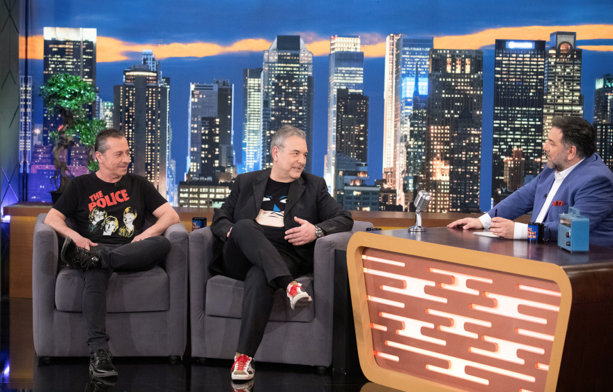 The 2night Show: Ο Γρηγόρης Αρναούτογλου υποδέχεται τη Ματίνα Παγώνη, τον Τάκη Γιαννούτσο και τον Θοδωρή Βαμβακάρη