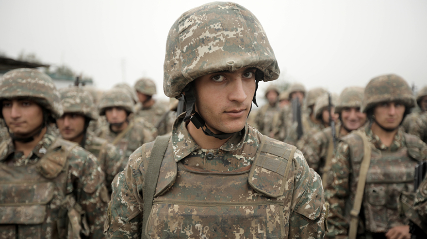 Έκθεση «Non-Returns»: Ο πόλεμος και η καταστροφή μέσα από τον φωτογραφικό φακό του Σωτήρη Δανέζη