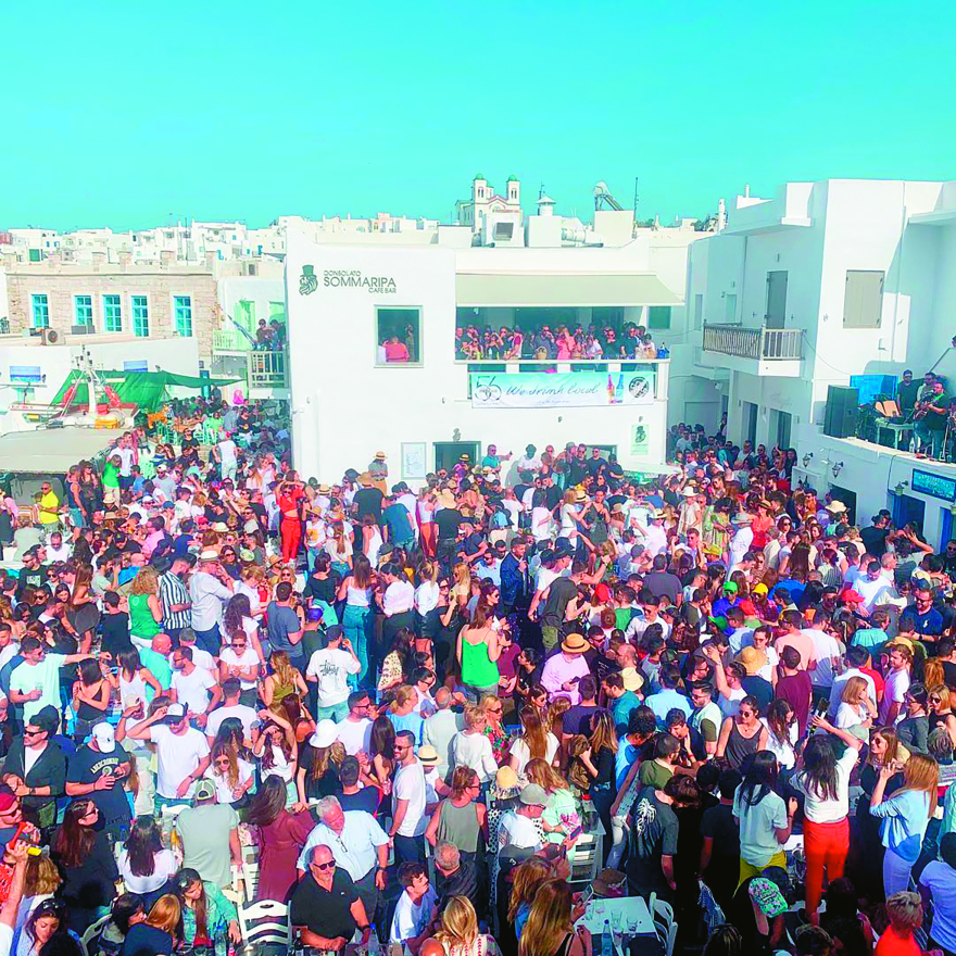 Μύκονος, Σαντορίνη, Πάρος, Σπέτσες, Ύδρα, οι πρωταθλητές του τουρισμού για το Πάσχα