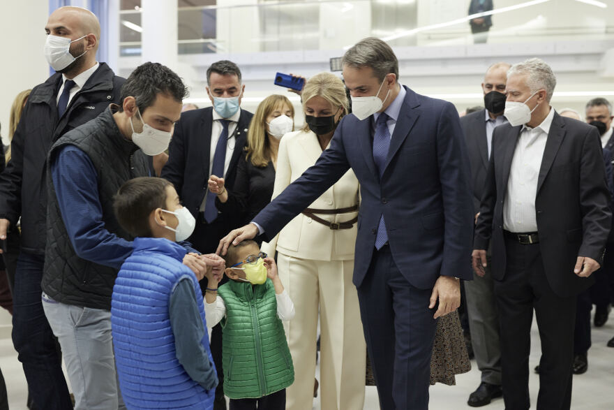 Το νέο αρχαιολογικό μουσείο Χανίων επισκέφθηκε ο Κυριάκος Μητσοτάκης - Συγκινημένος για τη συλλογή των γονέων του