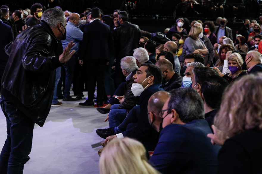 Αυλαία στο 3ο Συνέδριο του ΣΥΡΙΖΑ-ΠΣ: Επικράτηση Τσίπρα, εντάσεις και κινητοποίηση για «Νέα Αρχή» 