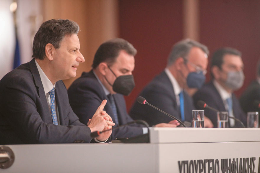 Το σχέδιο Μητσοτάκη για την ακρίβεια: Ρεύμα σε τιμές προ κρίσης από τον Μάιο