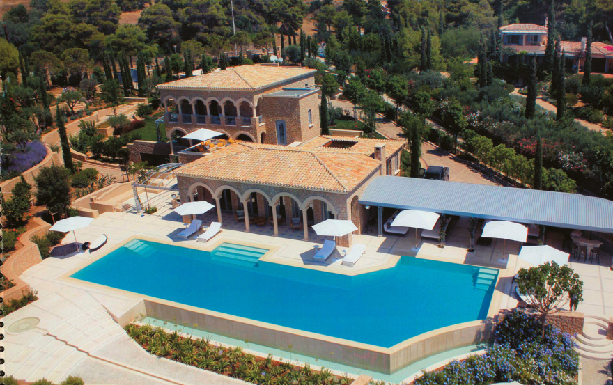 Ο τέως βασιλιάς πούλησε το παλάτι στο Πόρτο Χέλι σε Βούλγαρο επιχειρηματία