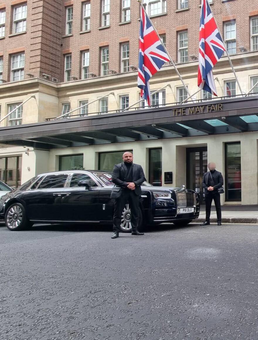 O Έλληνας bodyguard, o Ινδός δισεκατομμυριούχος και το άγριο ξύλο από 30 μεθυσμένους Γαλλομαροκινούς- Φωτογραφίες 