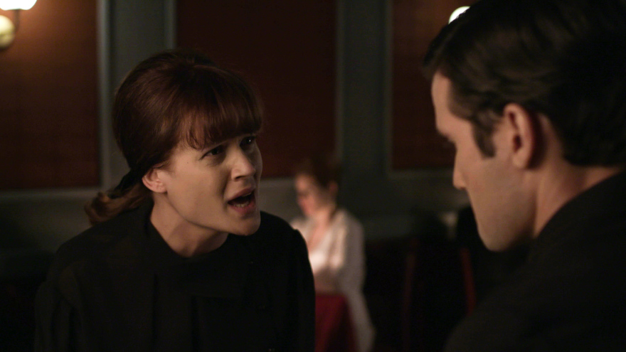 Οι «Άγριες Μέλισσες» έρχονται και αυτή την εβδομάδα με επεισόδια που θα καθηλώσουν