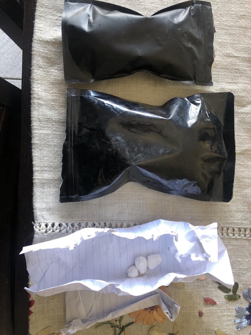 Πάτρα: Παρασκεύαζαν ναρκωτικά  με πρώτες ύλες από το εξωτερικό και τα διακινούσαν στην πόλη - Τρεις συλλήψεις