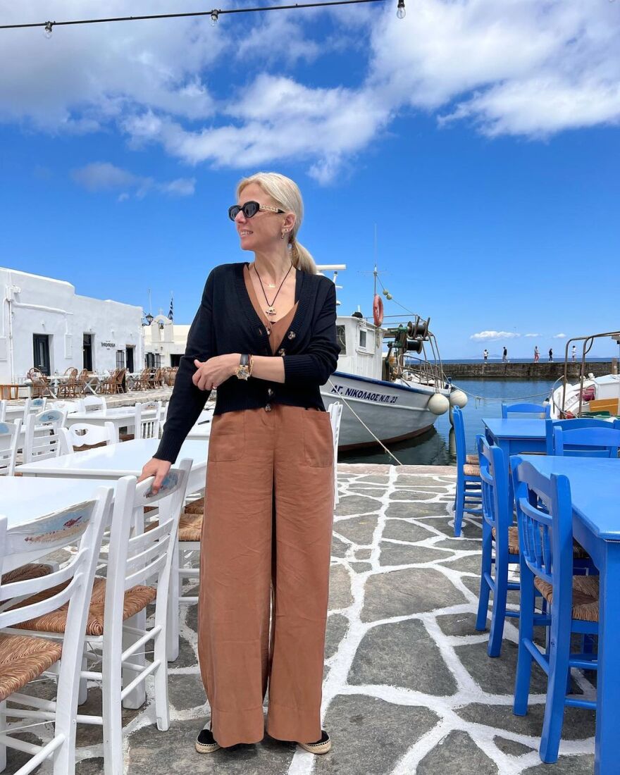 Χριστίνα Κοντοβά: Οικογενειακές διακοπές στην Πάρο
