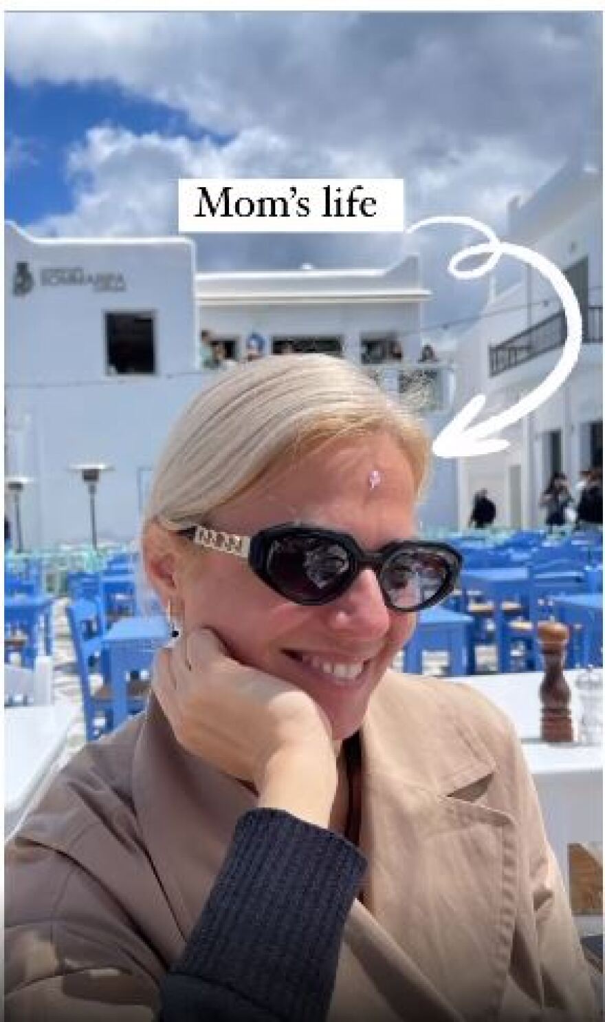 Χριστίνα Κοντοβά: Οικογενειακές διακοπές στην Πάρο