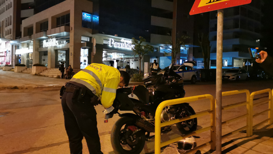 Θεσσαλονίκη: Ραντάρ και «μπλόκα» της Τροχαίας στην Καλαμαριά μετά το σοκαριστικό ατύχημα - Βίντεο και φωτογραφίες