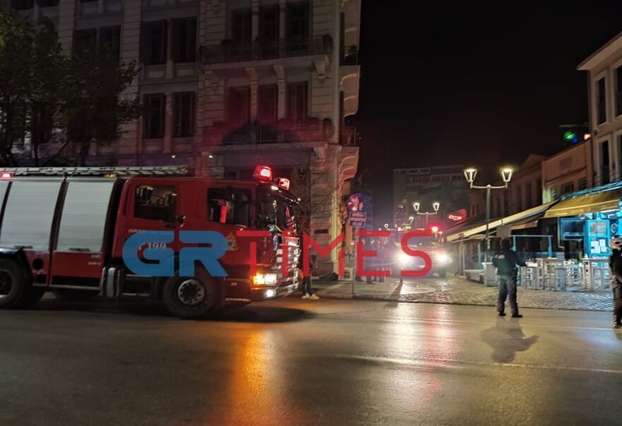 Θεσσαλονίκη: Βραχυκύκλωμα σε κλειστό κατάστημα στα Λαδάδικα 