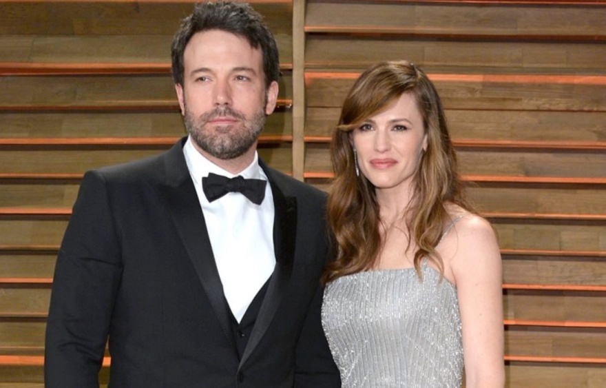 Η Tζένιφερ Γκάρνερ είναι δυσαρεστήμενη με τα εκατομμύρια που ξοδεύει ο Μπεν Άφλεκ για την Τζένιφερ Λόπεζ