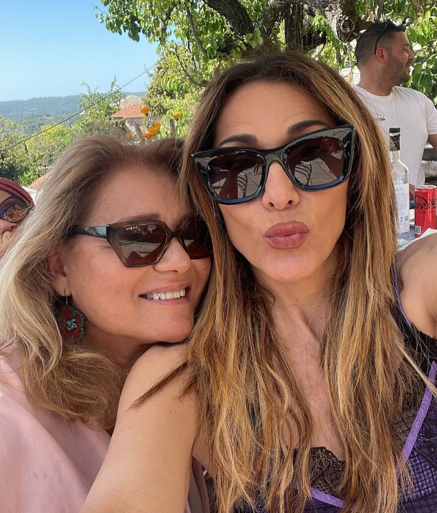 Δέσποινα Βανδή-Βασίλης Μπισμπίκης: Νέες φωτογραφίες από τις διακοπές του Πάσχα