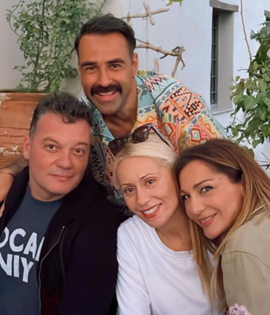 Δέσποινα Βανδή-Βασίλης Μπισμπίκης: Νέες φωτογραφίες από τις διακοπές του Πάσχα