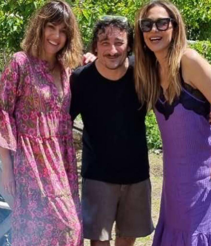 Δέσποινα Βανδή-Βασίλης Μπισμπίκης: Νέες φωτογραφίες από τις διακοπές του Πάσχα