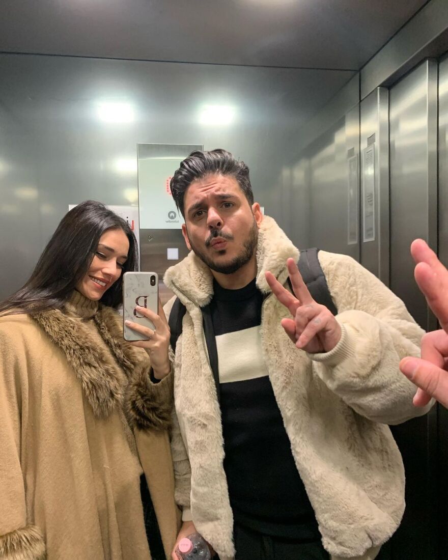 Ο Stan δημοσίευσε για πρώτη φορά, φωτογραφίες με τη σύντροφό του 