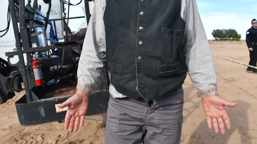 Rust: Βίντεο με τους διασώστες να προσπαθούν να σώσουν την Χαλίνα Χάτσινς