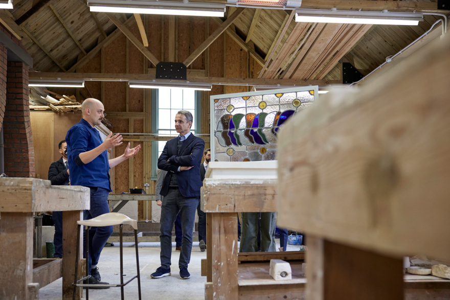 Συνάντηση Μητσοτάκη με Κάρολο στο Dumfries House - Ανάλογες παρεμβάσεις στο Τατόι