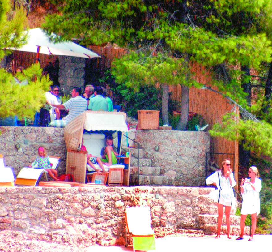 Πόρτο Χέλι: Ο Βούλγαρος καναλάρχης που αγόρασε τη βίλα του τέως βασιλιά