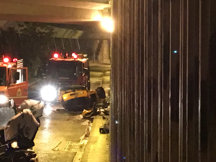 Νέα Ιωνία: Ένας νεκρός σε τροχαίο στη γέφυρα της Νέας Ιωνίας προς Χαλάνδρι - Δείτε βίντεο και φωτογραφίες