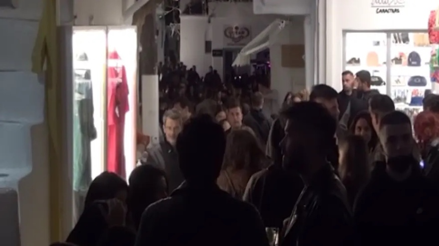 Μύκονος: Πάρτι μέχρι... τελικής πτώσης