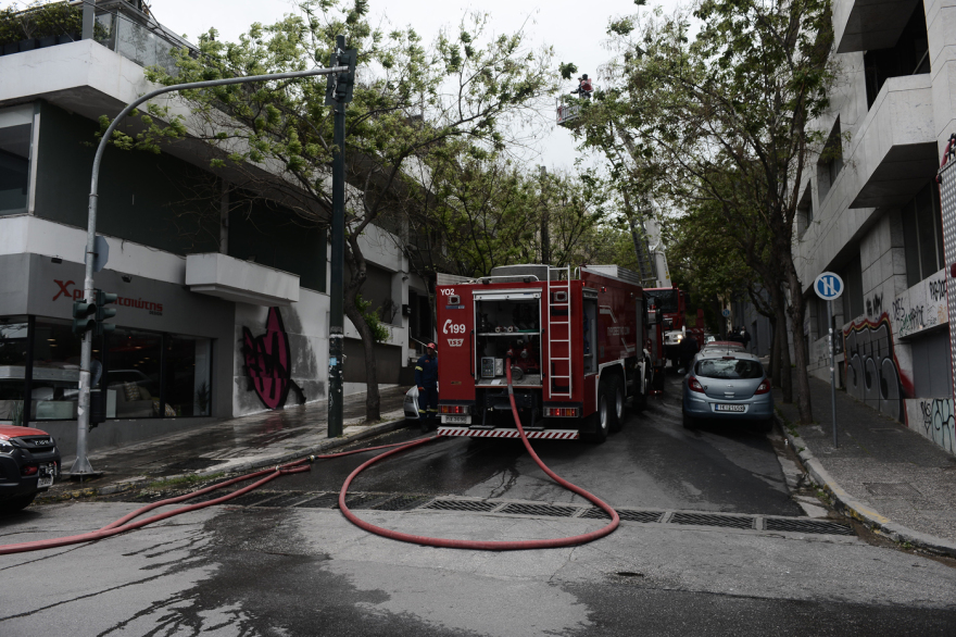 Φωτιά σε μπαρ-εστιατόριο στο Καλλιμάρμαρο