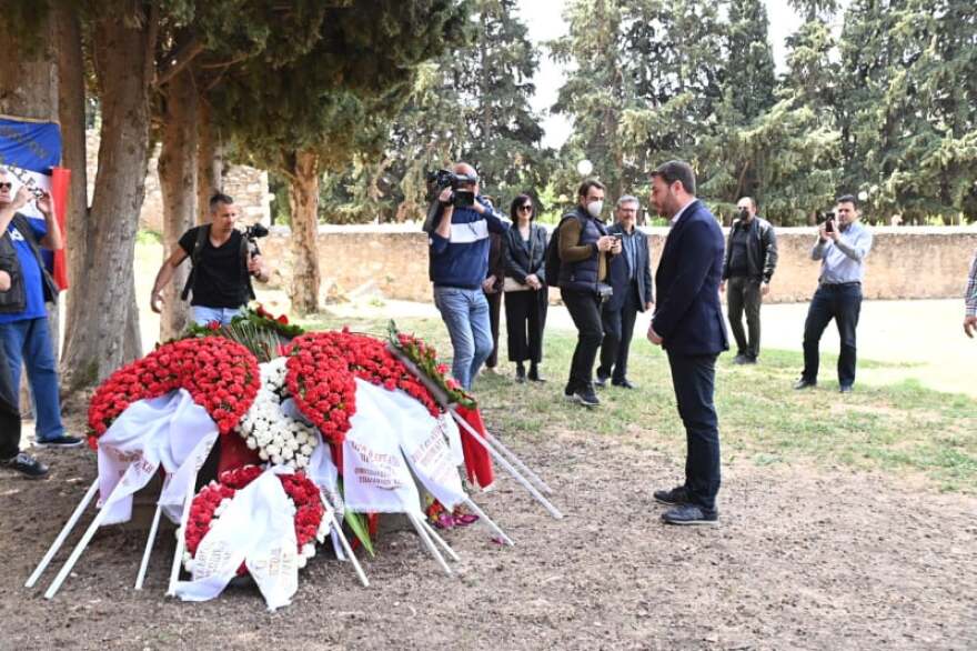 Ανδρουλάκης από το σκοπευτήριο της Καισαριανής: Τιμούμε τους Έλληνες που δεν λύγισαν