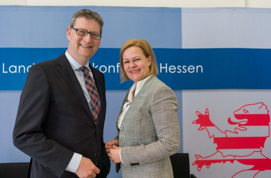 Νάνσυ Φίσερ: H Γερμανίδα υπουργός που συνέστησε στους πολίτες να αποθηκεύσουν τρόφιμα