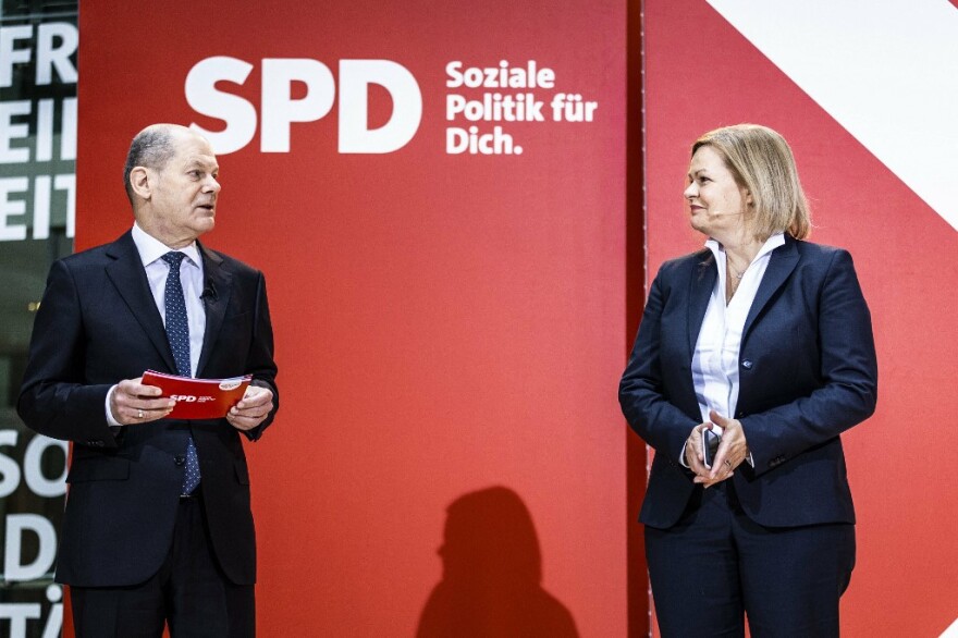 Νάνσυ Φίσερ: H Γερμανίδα υπουργός που συνέστησε στους πολίτες να αποθηκεύσουν τρόφιμα