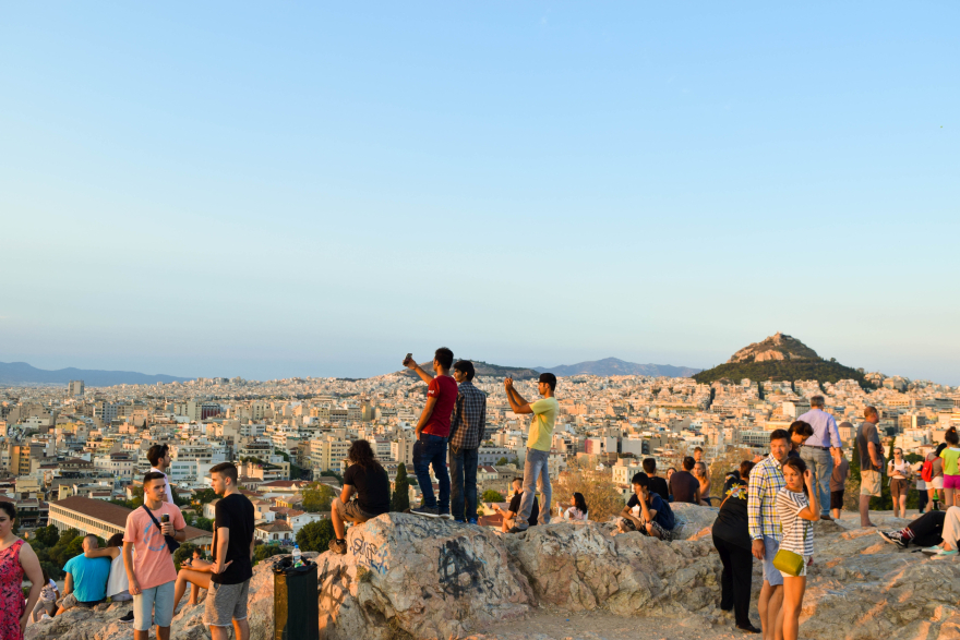 Ελληνικός τουρισμός: «Ποδαρικό» με υψηλές ταχύτητες τον Μάιο