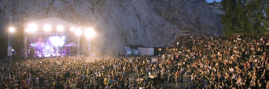 Βύρωνας - Θέατρα Βράχων: Η μεγάλη δικαστική μάχη για την ιδιοκτησία τους  - Οι άγνωστες ιστορίες πίσω από τη δημιουργία τους