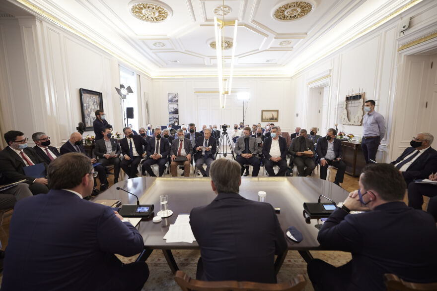 Συνάντηση Μητσοτάκη με δημάρχους 33 μικρών ορεινών Δήμων