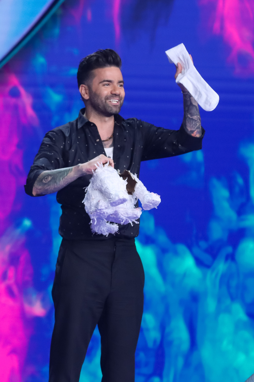 The Masked Singer: Φωτογραφίες από τα backstage του αποψινού επεισοδίου