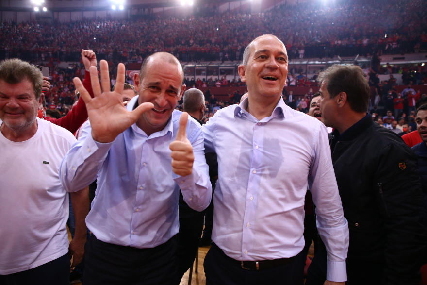 Ολυμπιακός: Προκρίθηκε στο 11ο Final-4 της ιστορίας του - Έξαλλοι πανηγυρισμοί από διοίκηση, παίκτες και κόσμο