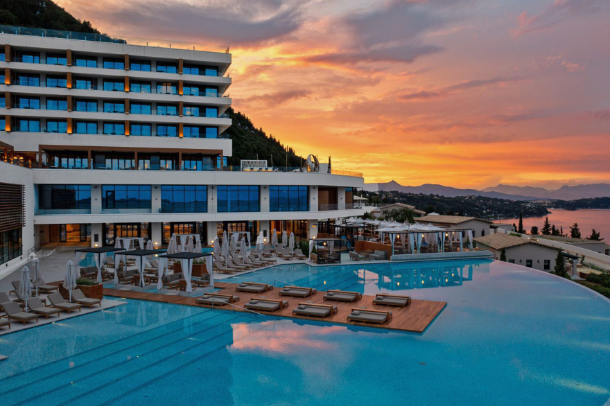 Το Αngsana Corfu Resort & Spa καλωσορίζει τον Κώστα Μπιμπλή στη θέση του νέου Γενικού Διευθυντή