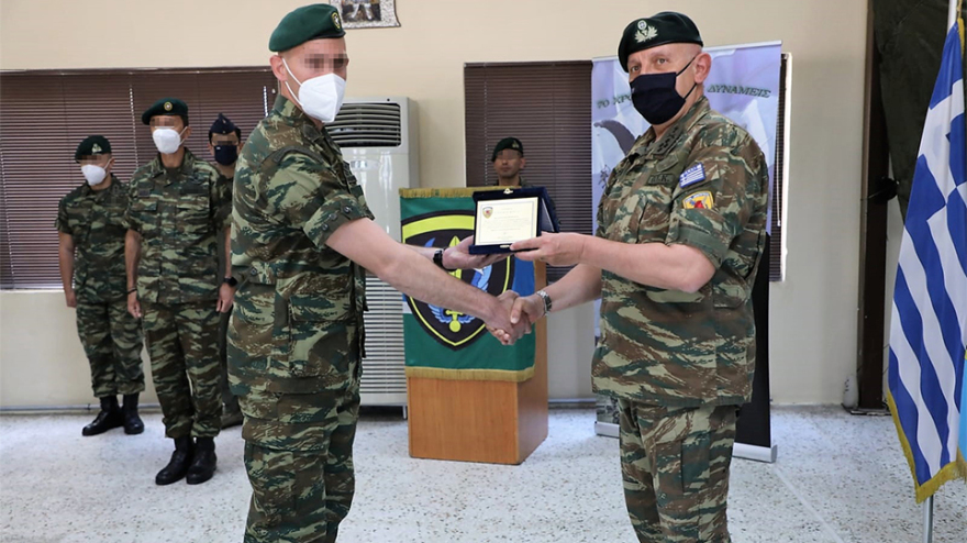 Εύφημος μνεία στους αξιωματικούς που απέτρεψαν την τραγωδία με τον αλεξιπτωτιστή στο C-130