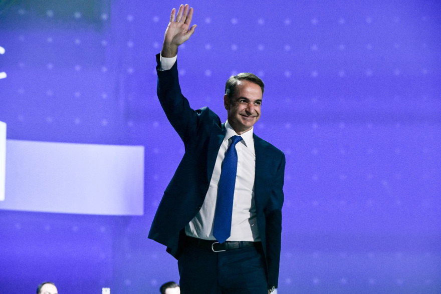 Μητσοτάκης στο 14ο Συνέδριο της ΝΔ: Αναγκαιότητα η αυτοδύναμη κυβέρνηση - Η μεσαία τάξη δεν θα πληρώσει την ενεργειακή κρίση