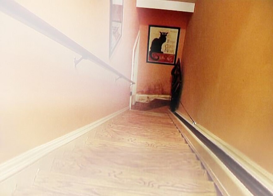 «The Staircase»: Ο bisexual σύζυγος, η ερωμένη και το έγκλημα που έγινε τηλεοπτική σειρά