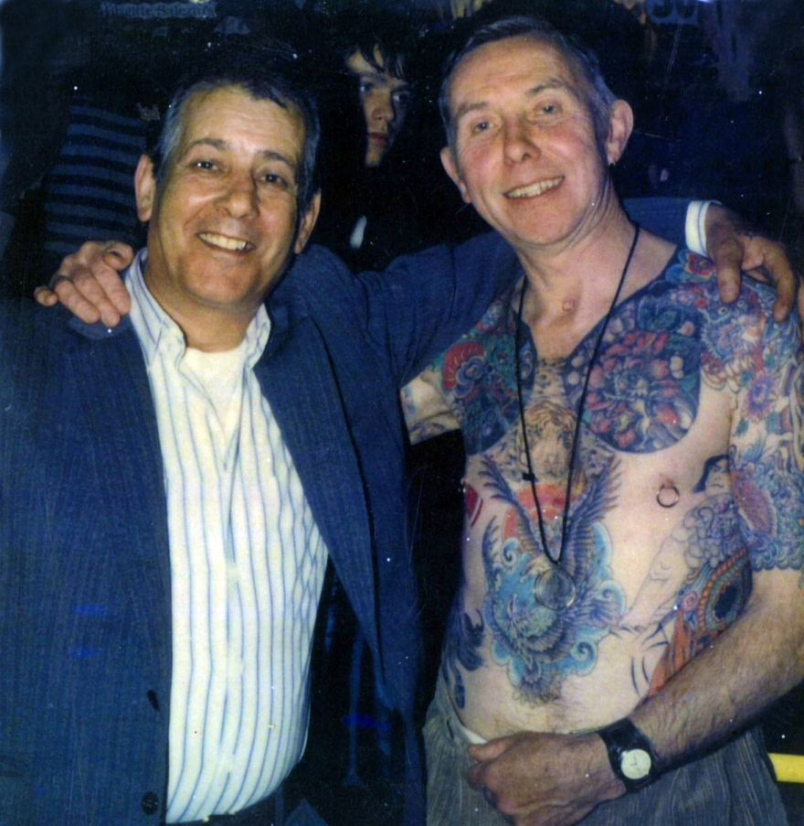 Τζίμης: Ο master του τατουάζ «χτύπησε» το τελευταίο του σχέδιο