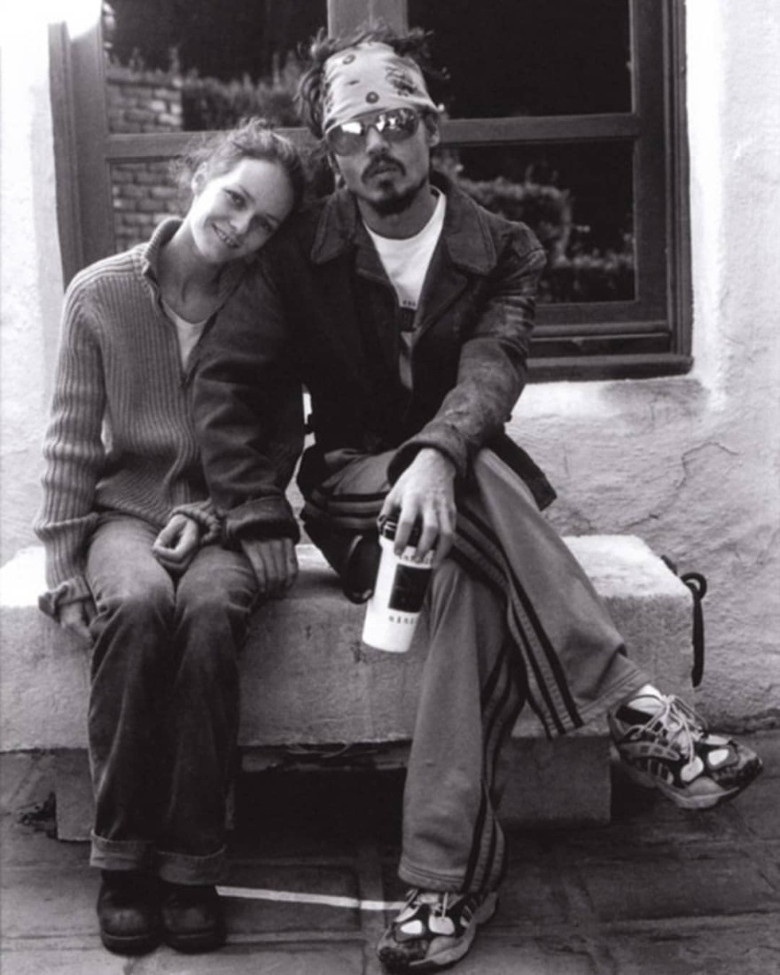 Τζόνι Ντεπ: Οι τρεις γυναίκες που πέρασαν από τη ζωή του και... τη σημάδεψαν