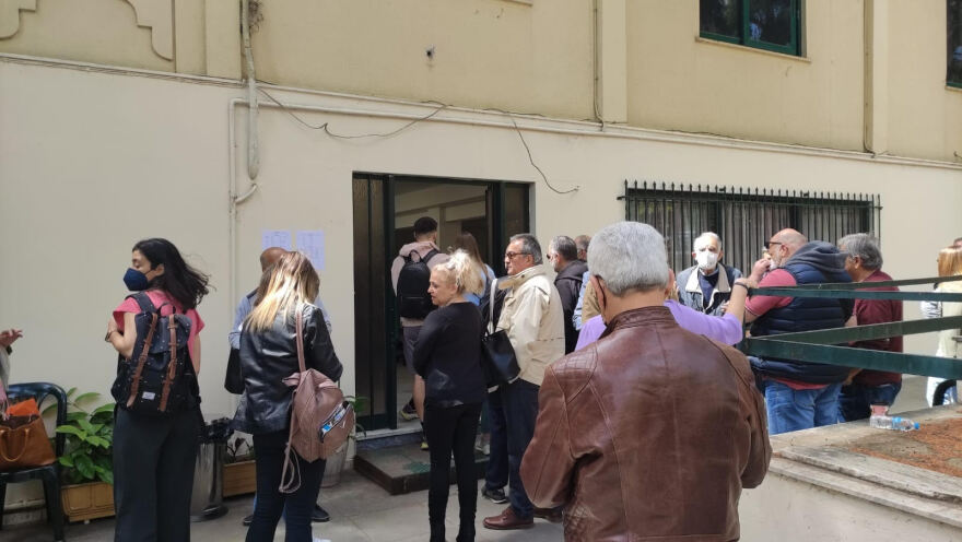 Έσπασε το φράγμα των 100.000 η συμμετοχή στις εκλογές ΚΙΝΑΛ – Παράταση έως τις 20:00 για την ψηφοφορία