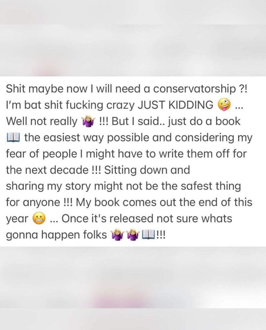 Η Μπρίτνεϊ Σπίαρς δείχνει το πέπλο του νυφικού της και ξεσπά ξανά για την οικογένειά της - «Τα δύσκολα τελείωσαν»