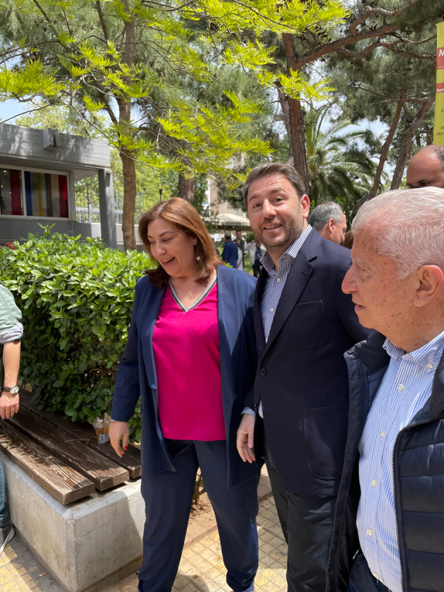 Έσπασε το φράγμα των 100.000 η συμμετοχή στις εκλογές ΚΙΝΑΛ – Παράταση έως τις 20:00 για την ψηφοφορία