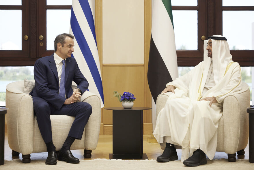 «Υποδέχομαι έναν φίλο» - Τι είπαν Μητσοτάκης και Διάδοχος του Θρόνου του Άμπου Ντάμπι