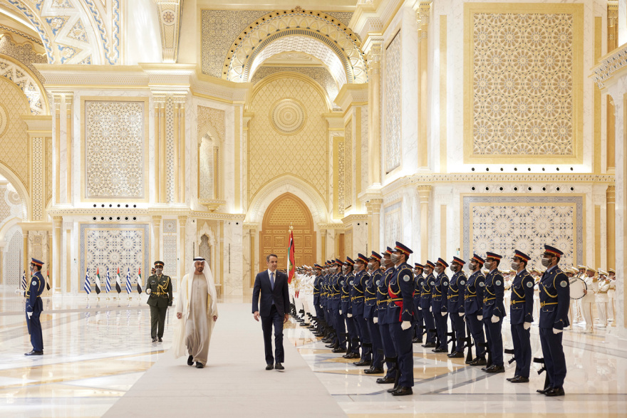 «Υποδέχομαι έναν φίλο» - Τι είπαν Μητσοτάκης και Διάδοχος του Θρόνου του Άμπου Ντάμπι