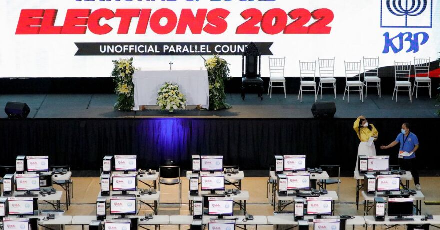 Εκλογές στις Φιλιππίνες: Άνοιξαν οι κάλπες - Δεκάδες χιλιάδες αστυνομικοί και στρατιωτικοί σε κατάσταση συναγερμού