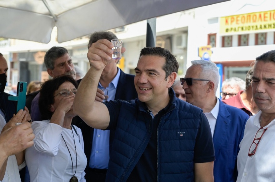 Τσίπρας: «Σε αποδρομή ο Μητσοτάκης»